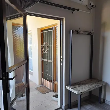 13 Steps Apartment Springbok Exterior photo