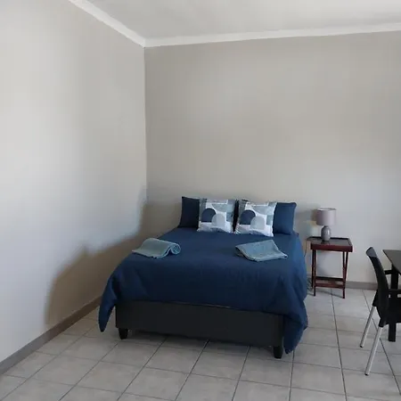 13 Steps Apartment Springbok Exterior photo